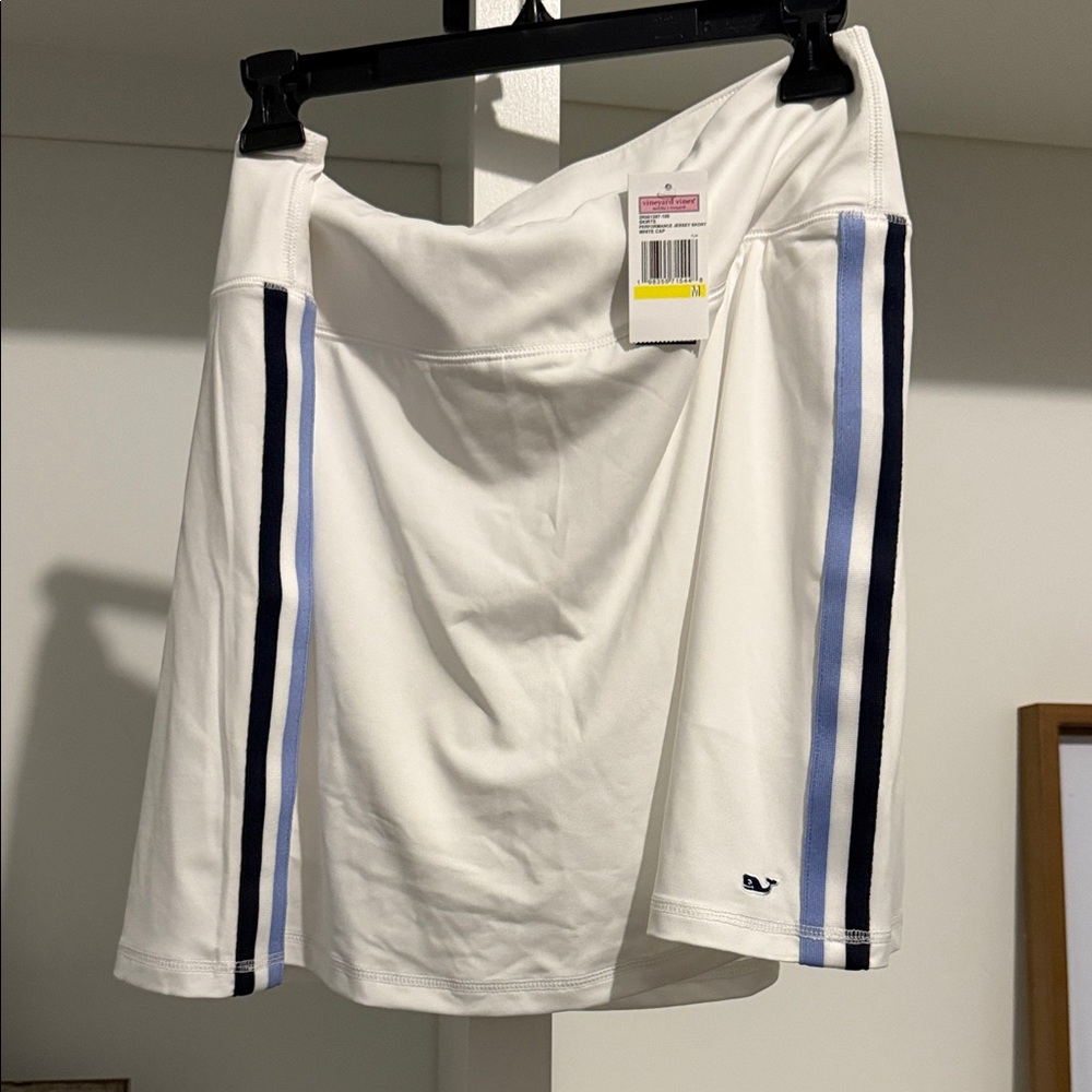 Vineyard Vines White Skort with Navy and Light Blue Stripes